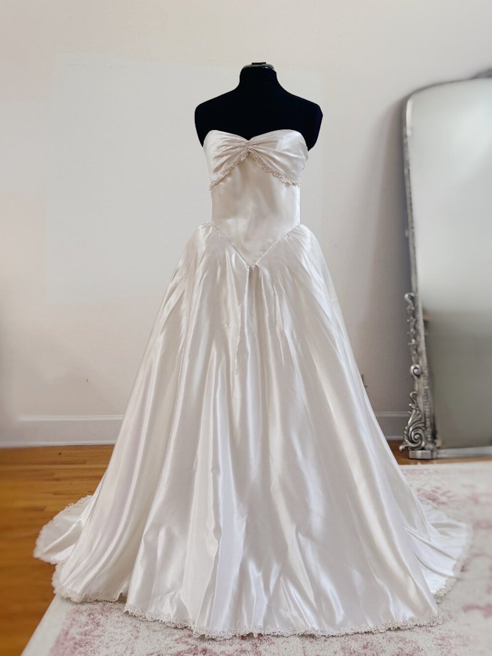 Vintage Satin Basque Waist Corset Strapless Wedding Gown